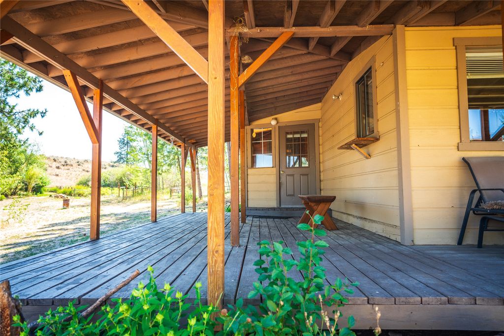 Photo of 4769 Northview Drive, Stevensville, MT 59870 (MLS # 30069265)