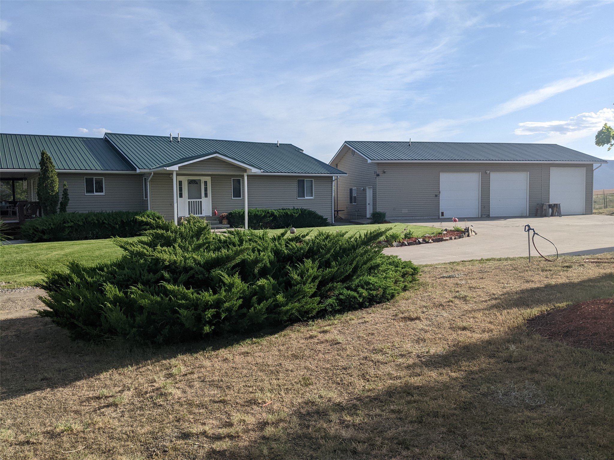 4 Mule Deer Lane
