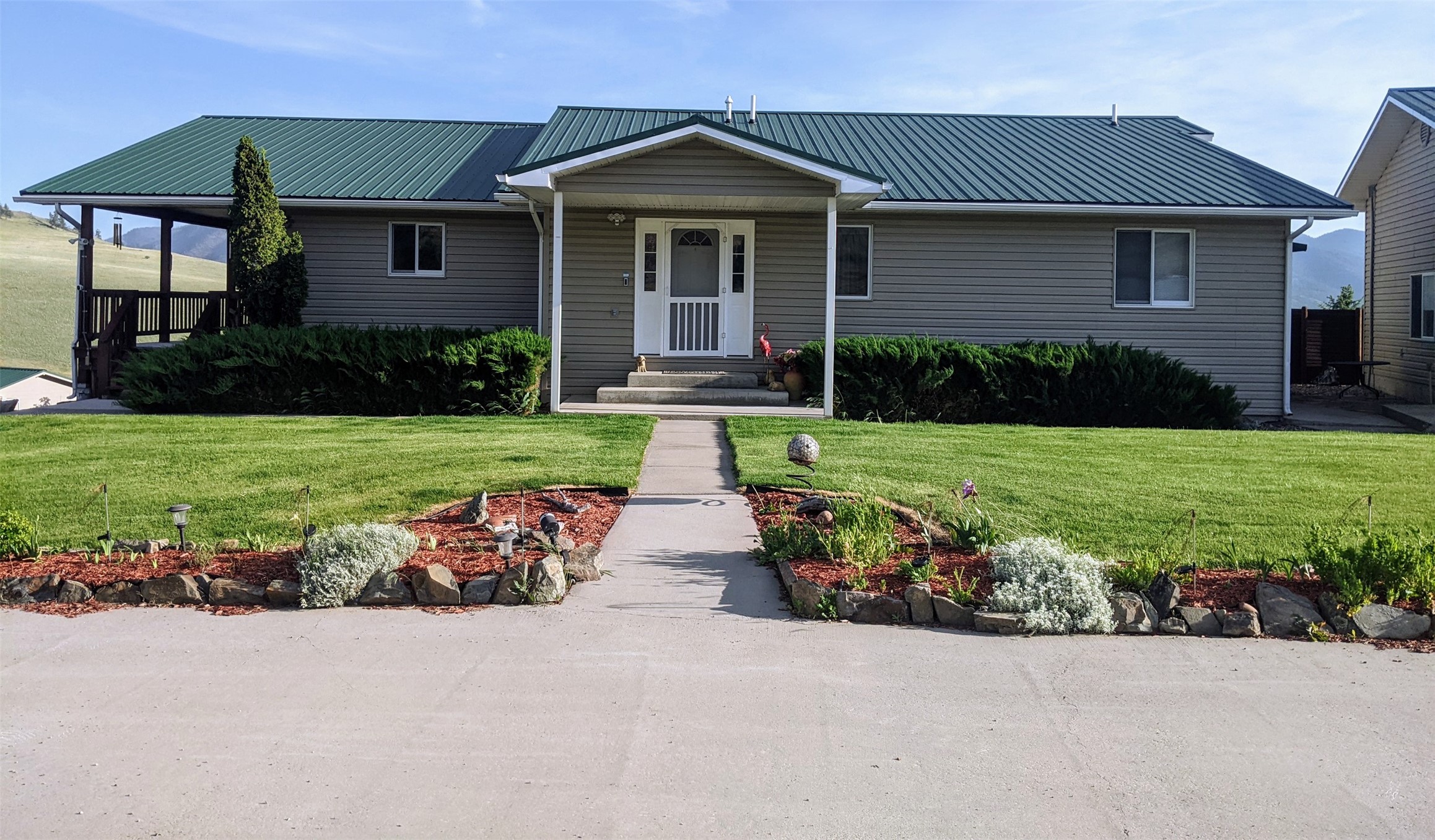 4 Mule Deer Lane