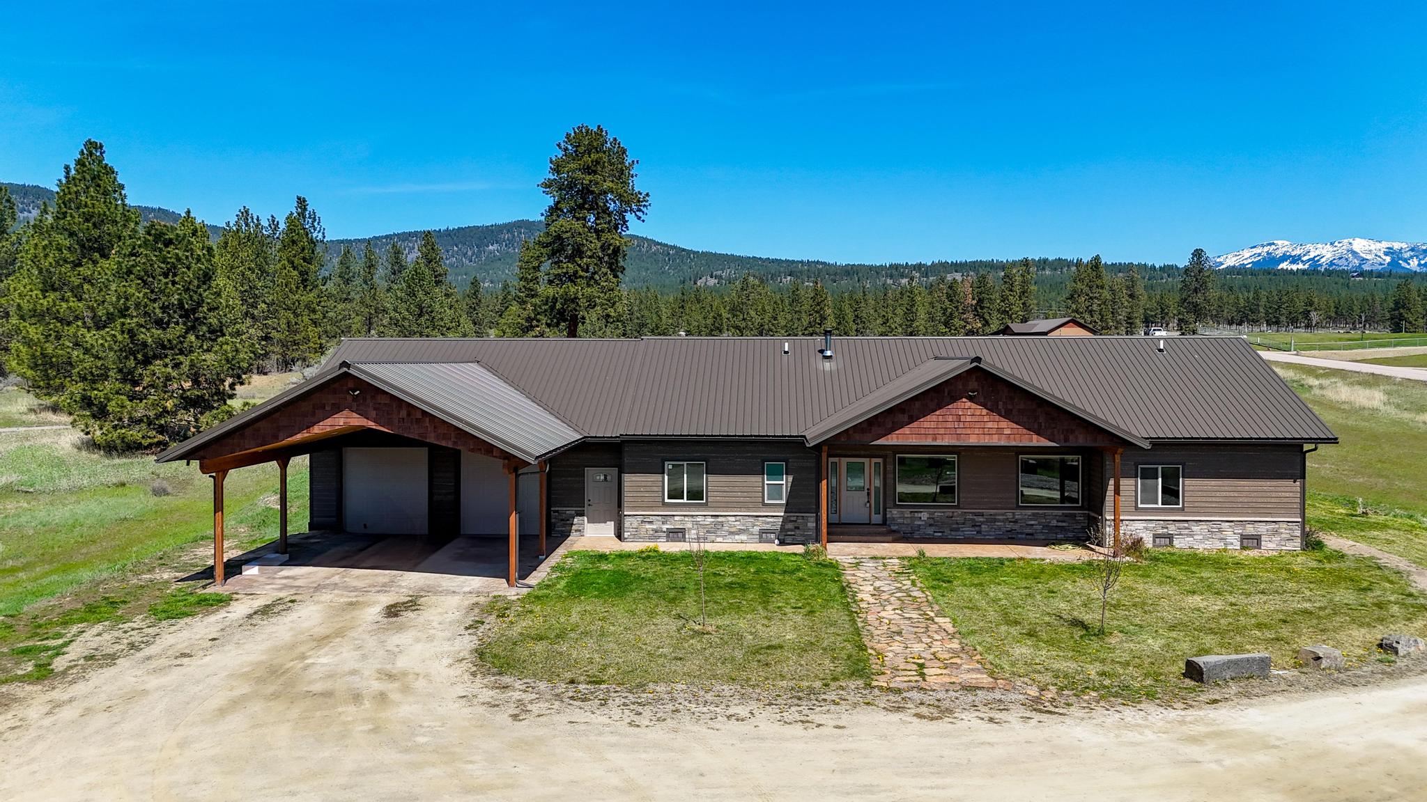 16 Fairway Court