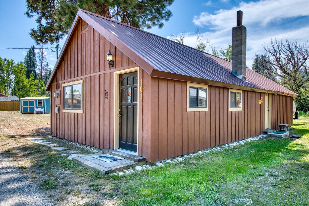 Photo of 101 W Southwic Avenue, Darby, MT 59829 (MLS # 30050753)