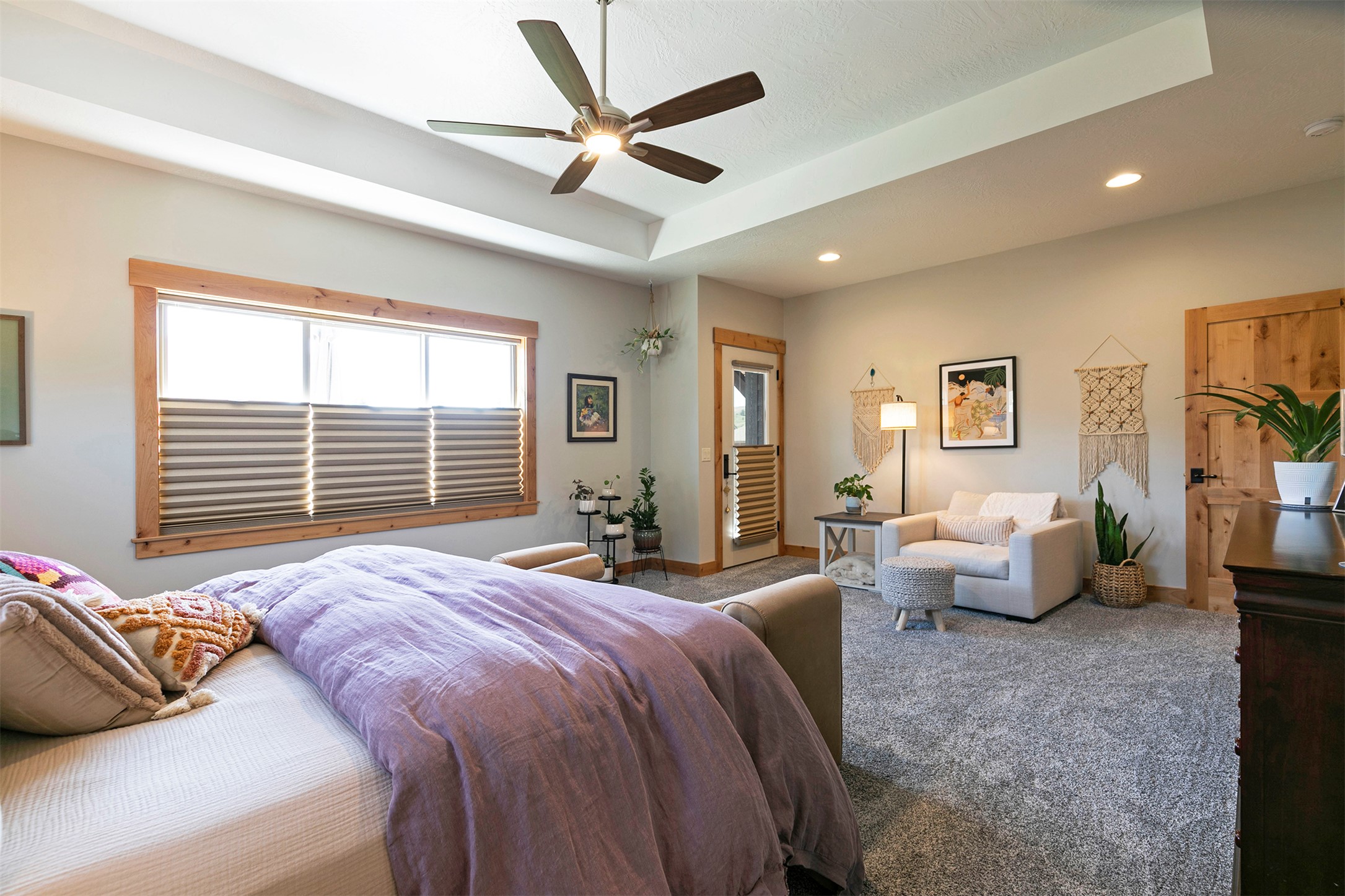 Missoula, Montana 59802, United States, 4 Bedrooms Bedrooms, ,3 BathroomsBathrooms,Residential,Active,118997