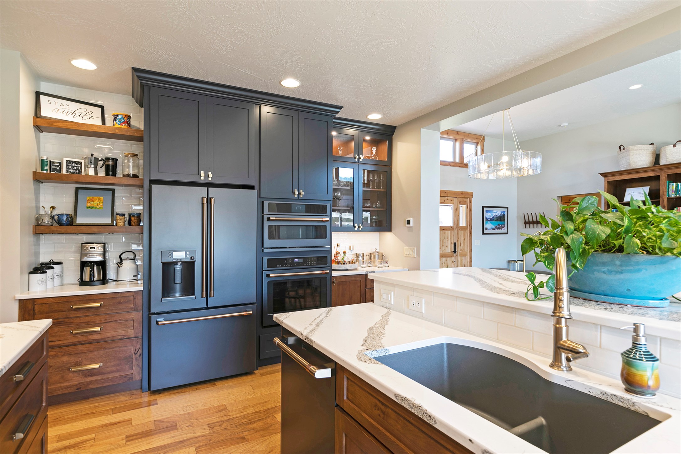 Missoula, Montana 59802, United States, 4 Bedrooms Bedrooms, ,3 BathroomsBathrooms,Residential,Active,118997