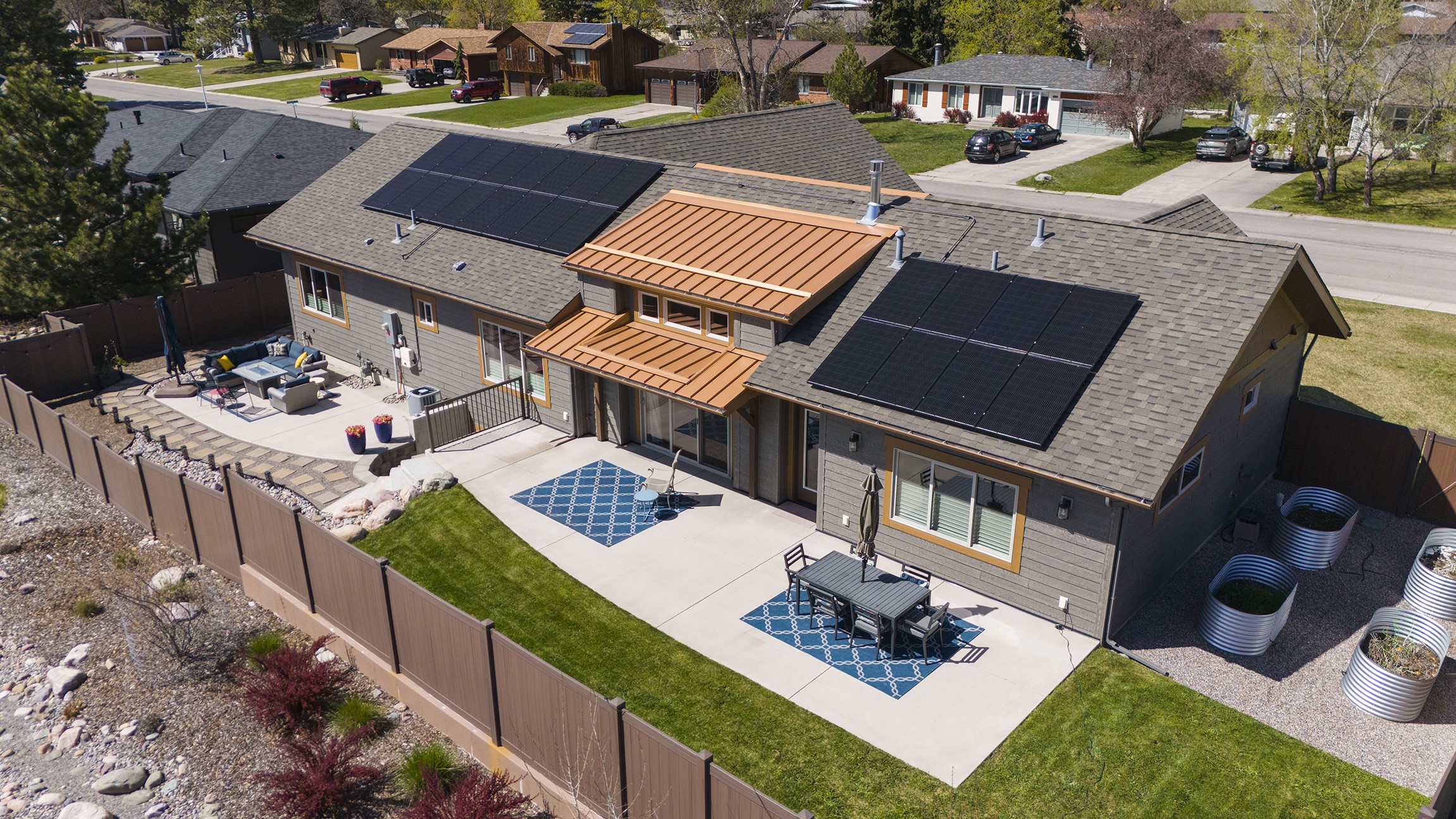 Missoula, Montana 59802, United States, 4 Bedrooms Bedrooms, ,3 BathroomsBathrooms,Residential,Active,118997