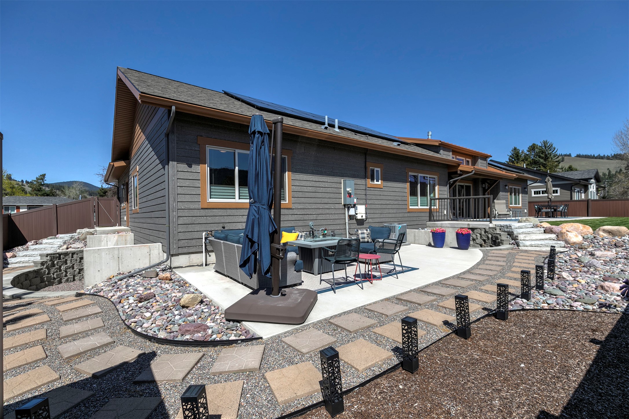 Missoula, Montana 59802, United States, 4 Bedrooms Bedrooms, ,3 BathroomsBathrooms,Residential,Active,118997