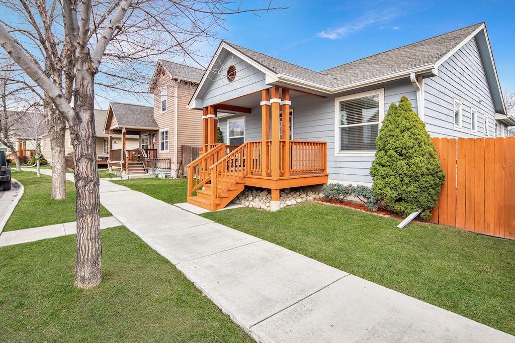 Photo of 4806 Potter Park Loop, Missoula, MT 59808 (MLS # 30067859)