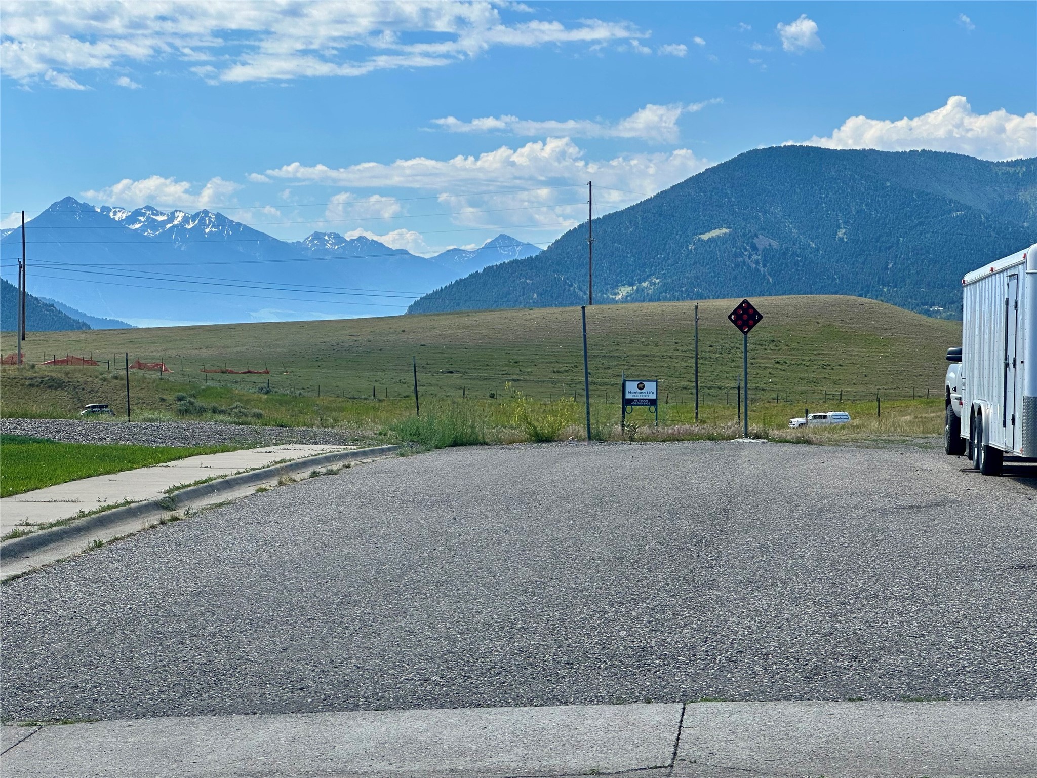 Tract 4 Northern Lights Road