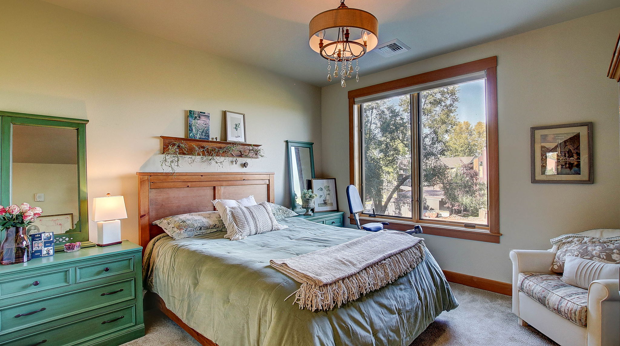 Missoula, Montana 59804, United States, 2 Bedrooms Bedrooms, ,2 BathroomsBathrooms,Residential,Active,219122