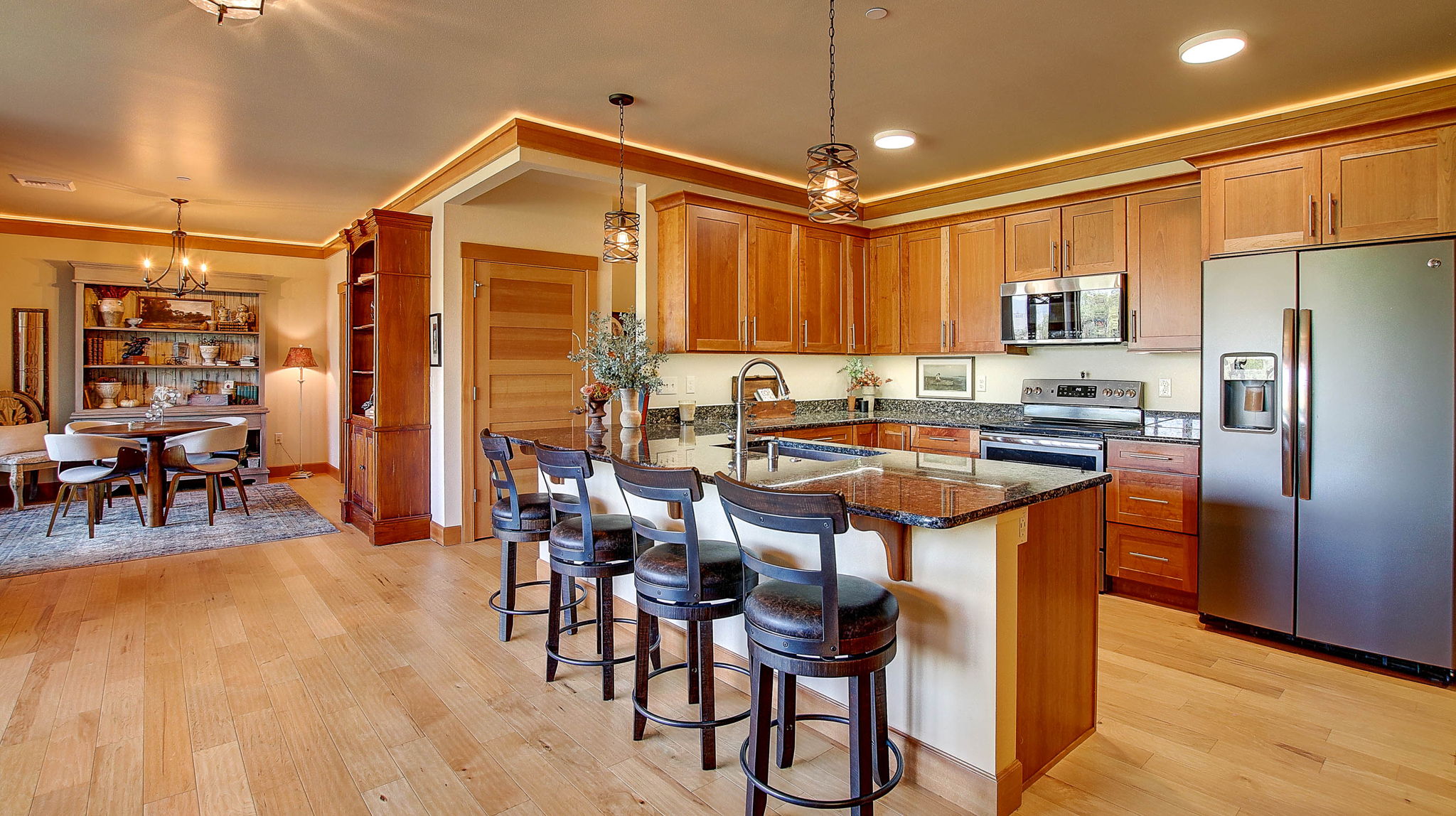 2625 Dearborn Avenue 205