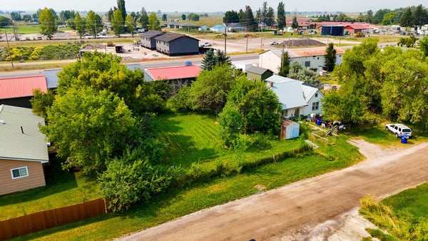 817 ANDREW ST NW, RONAN, MT 59864 - Image 1ad8a13ef59ae46c0cc710c7aa9f17eb/1124315189