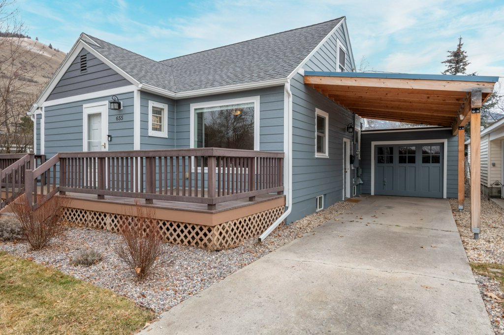 655 Woodworth Avenue