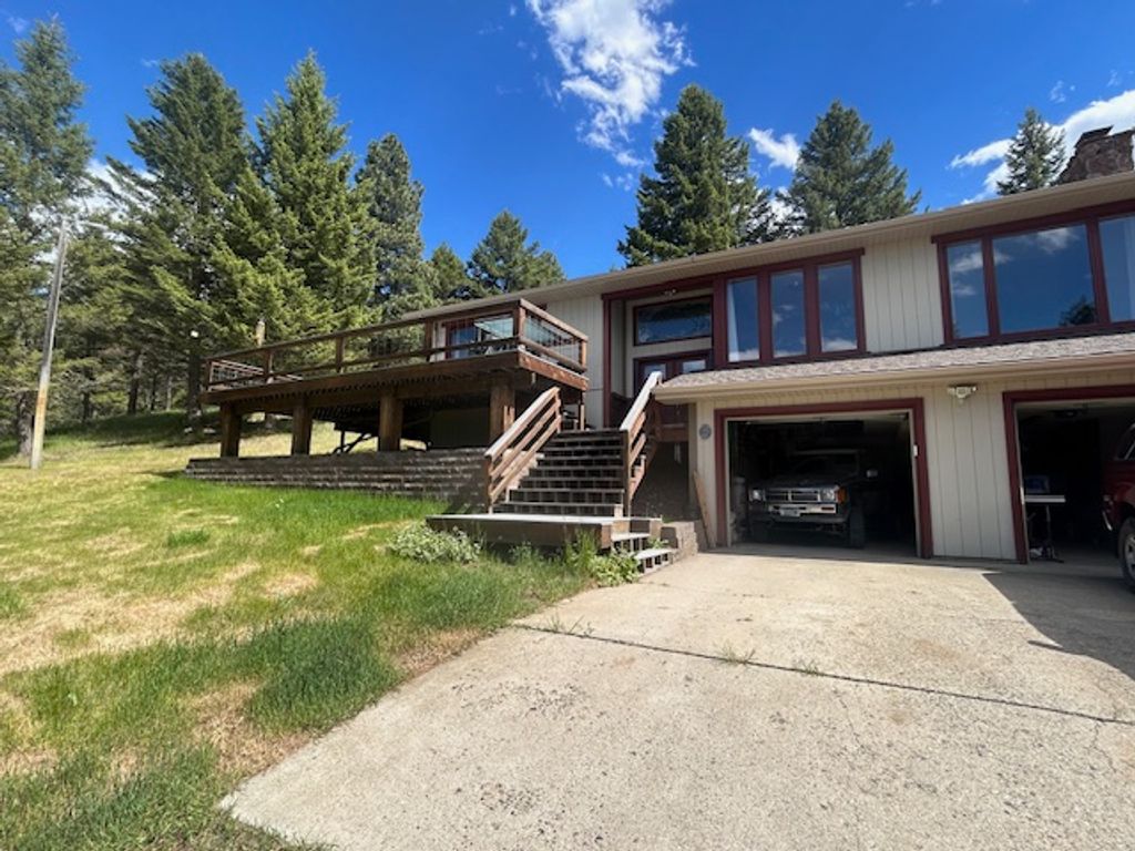 Photo of 47 Bridle Bit Loop, Clancy, MT 59634 (MLS # 30069123)