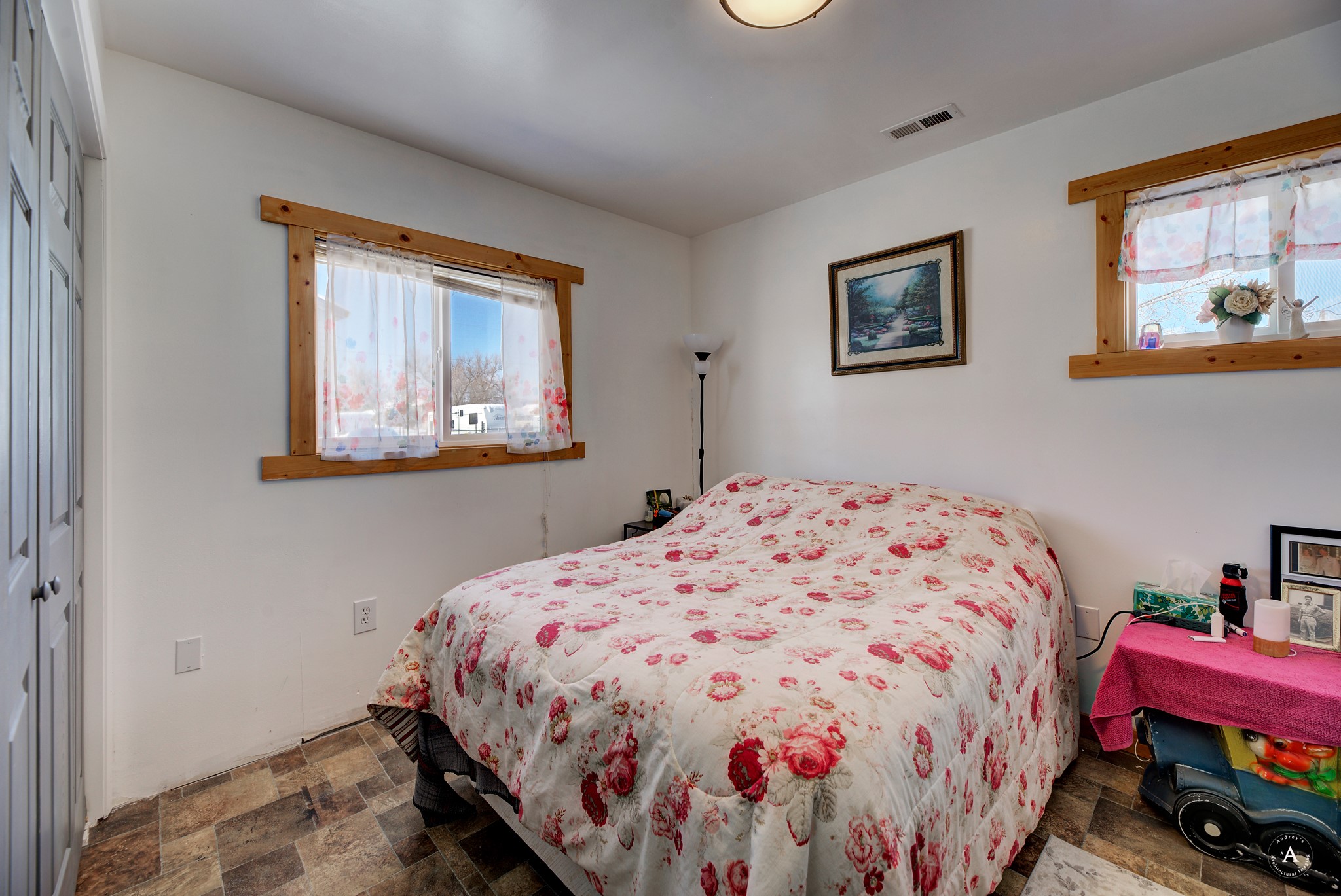 3660 N Montana Avenue