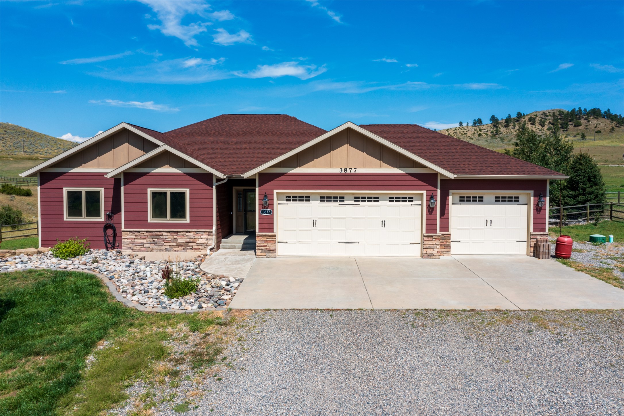 3877 High Trail Road