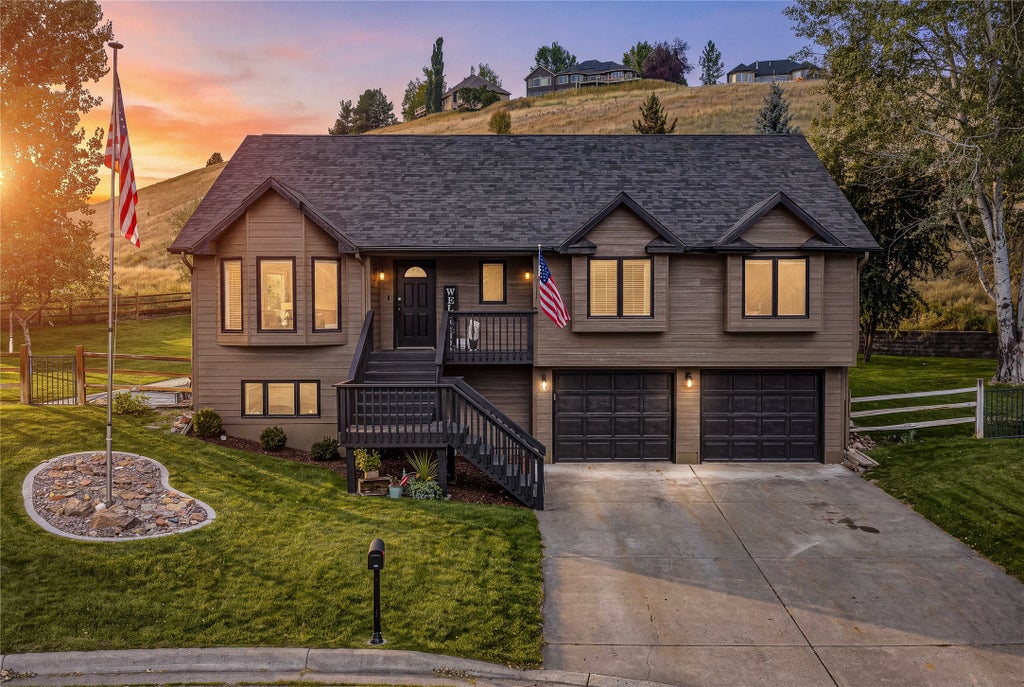 Photo of 2614 Argenta Court, Missoula, MT 59808 (MLS # 30077646)