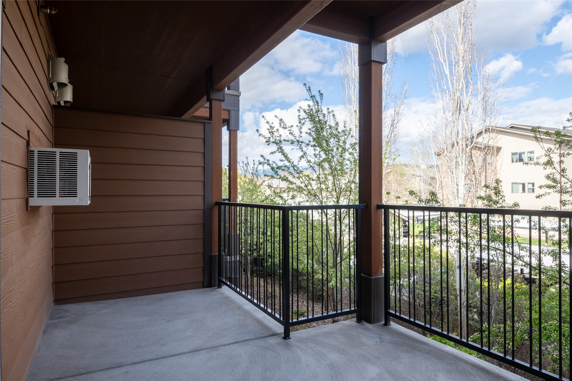 Missoula, Montana 59808, United States, 2 Bedrooms Bedrooms, ,1 BathroomBathrooms,Residential,Active,122052