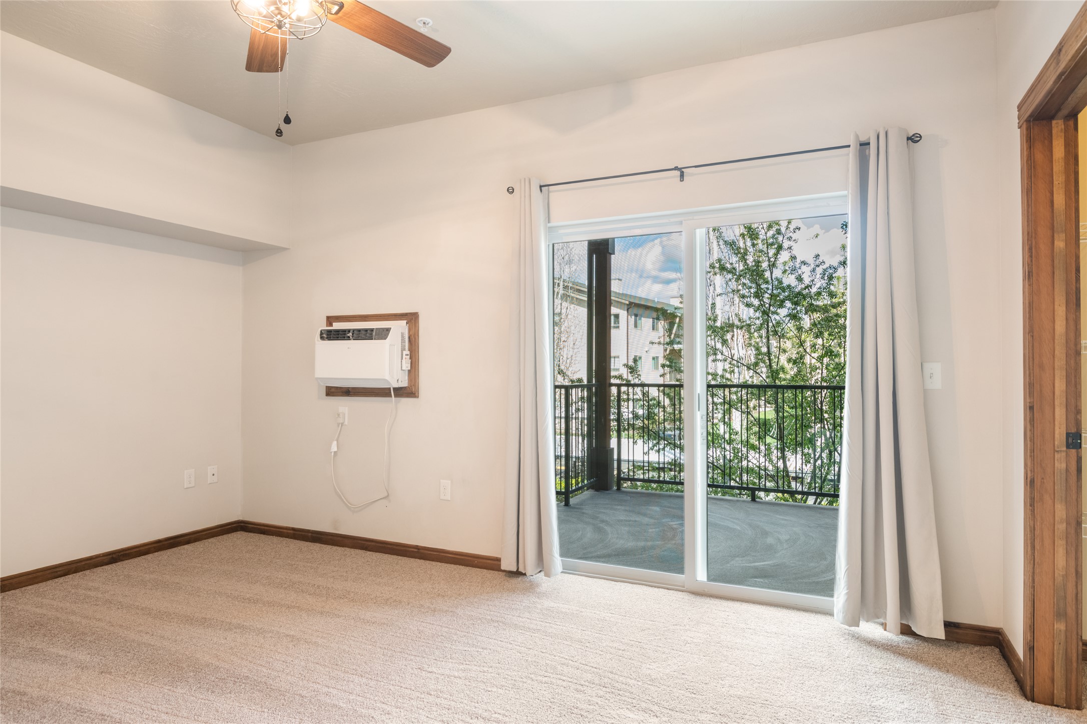 Missoula, Montana 59808, United States, 2 Bedrooms Bedrooms, ,1 BathroomBathrooms,Residential,Active,122052