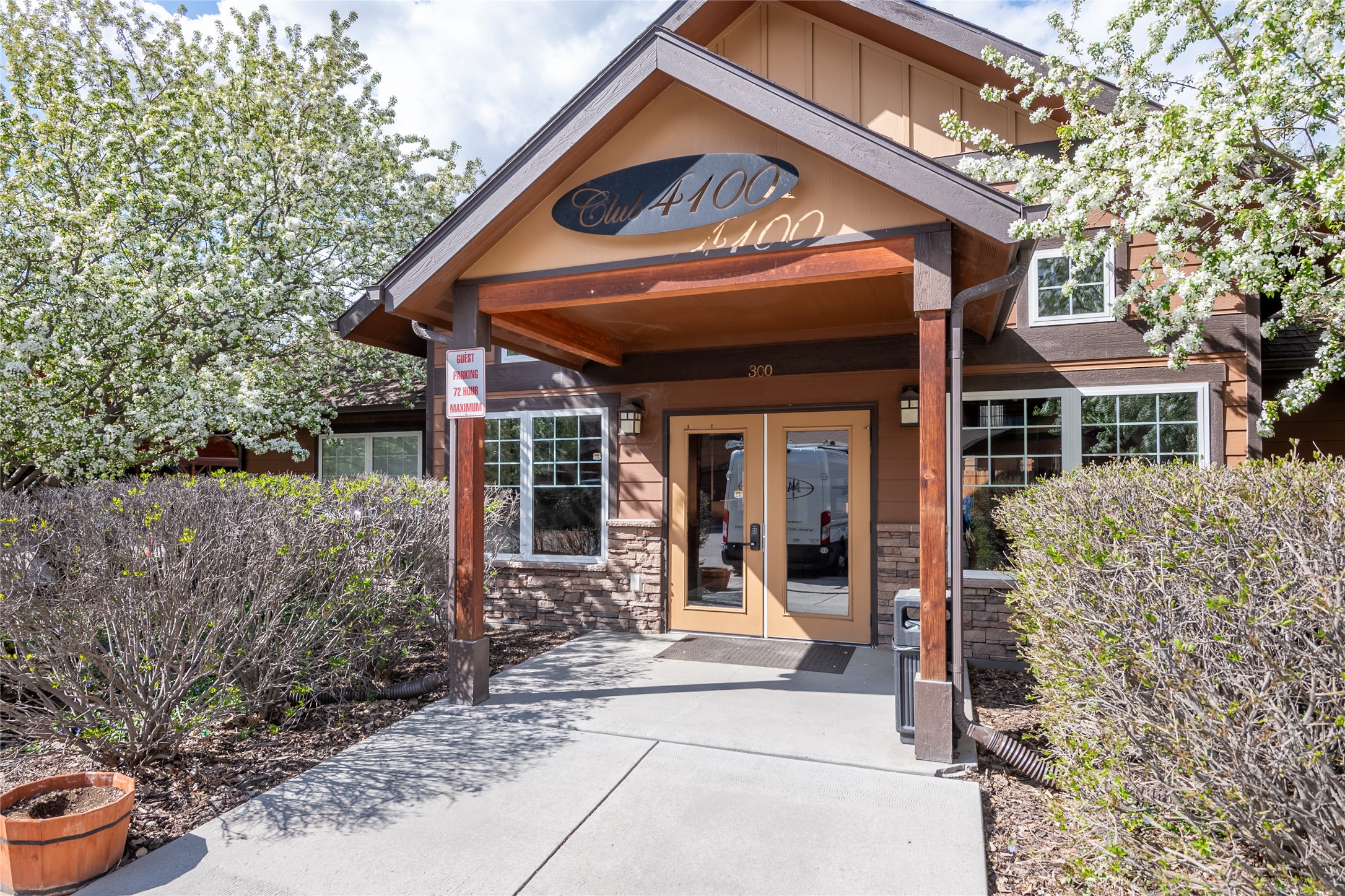 Missoula, Montana 59808, United States, 2 Bedrooms Bedrooms, ,1 BathroomBathrooms,Residential,Active,122052