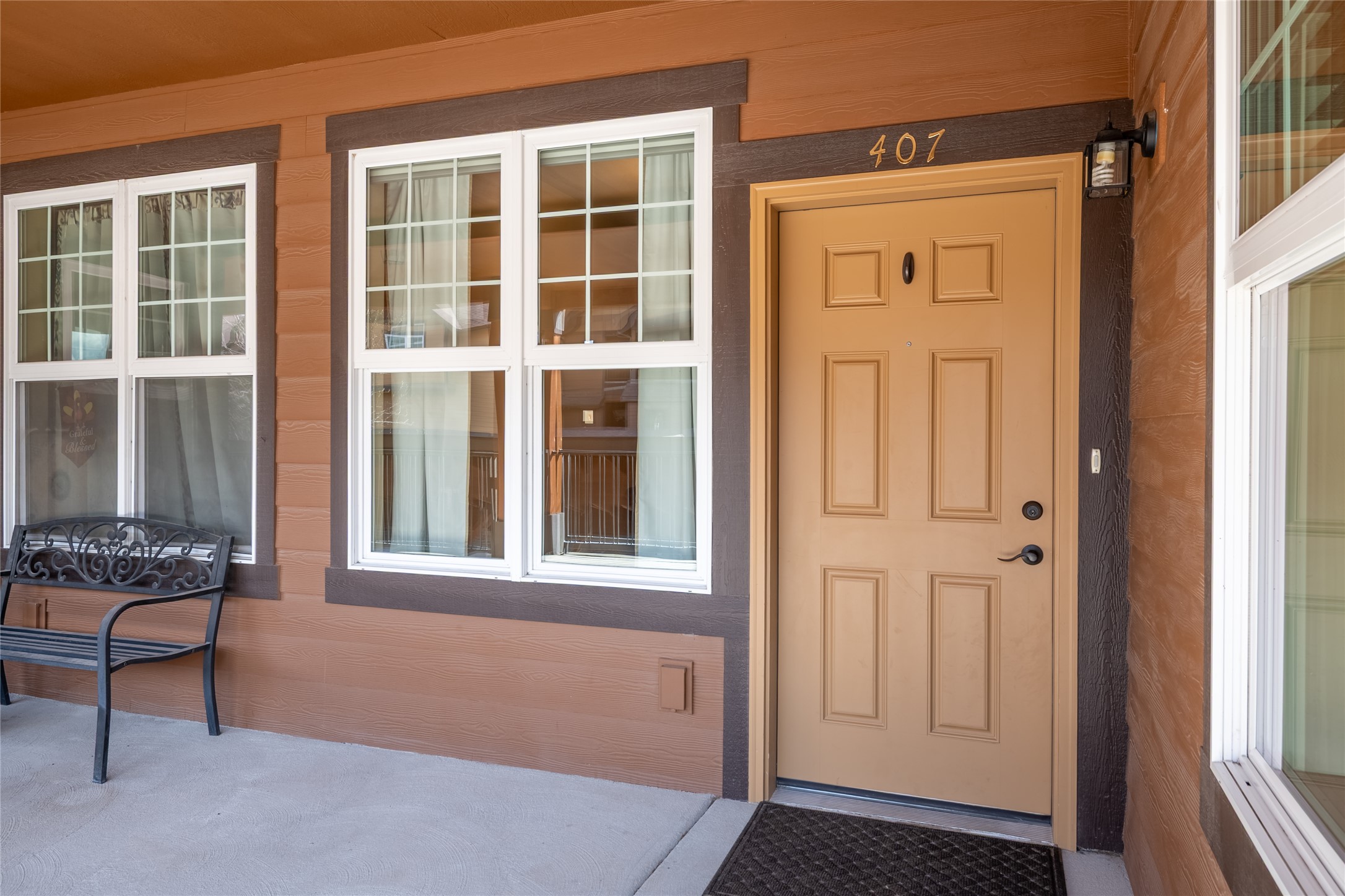 Missoula, Montana 59808, United States, 2 Bedrooms Bedrooms, ,1 BathroomBathrooms,Residential,Active,122052