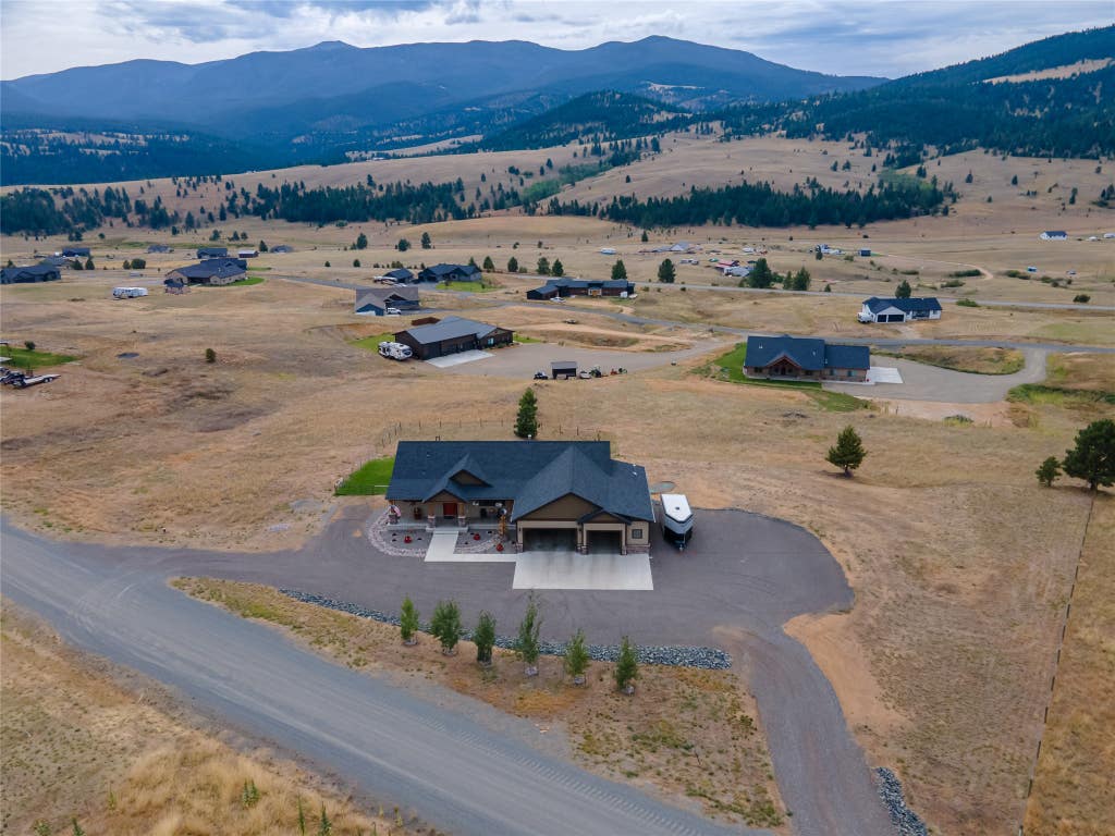 Photo of 30 Sentinel Trail, Jefferson City, MT 59638 (MLS # 30076807)