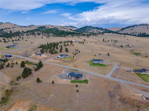 Tiny photo for 30 Sentinel Trail, Jefferson City, MT 59638 (MLS # 30076807)