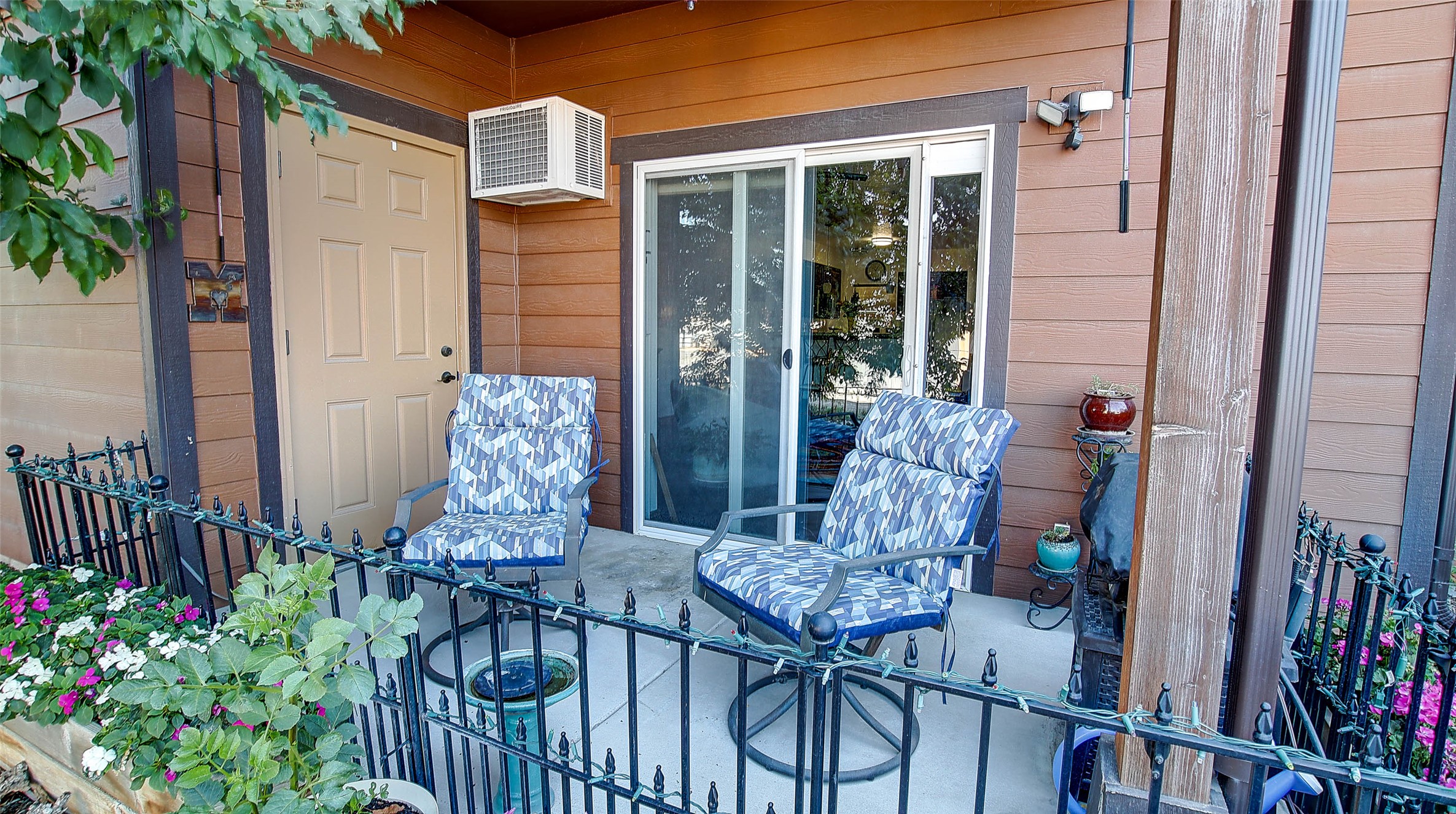 Missoula, Montana 59808, United States, 2 Bedrooms Bedrooms, ,2 BathroomsBathrooms,Residential,Active,177830