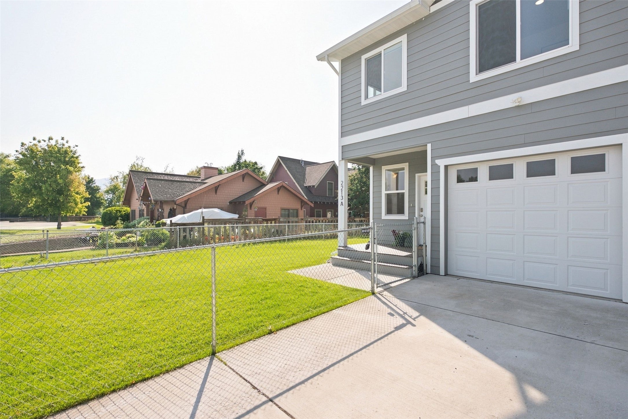 2213 S 9th Street W