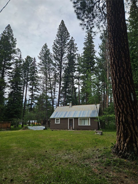 Photo of 622 D ST, Lincoln, MT 59639 (MLS # 30073874)