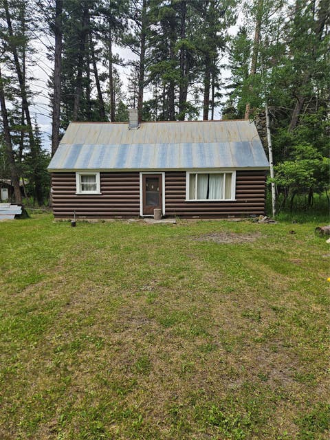 Tiny photo for 622 D Street, Lincoln, MT 59639 (MLS # 30073874)
