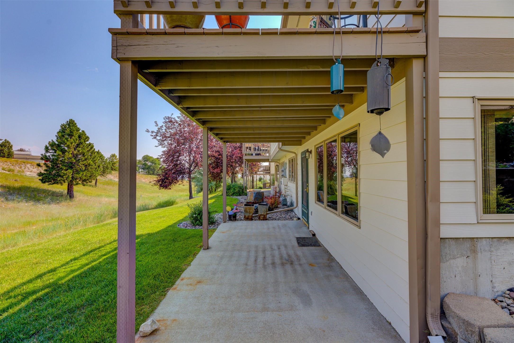 Helena, Montana 59601, United States, 2 Bedrooms Bedrooms, ,3 BathroomsBathrooms,Residential,Pending,52383