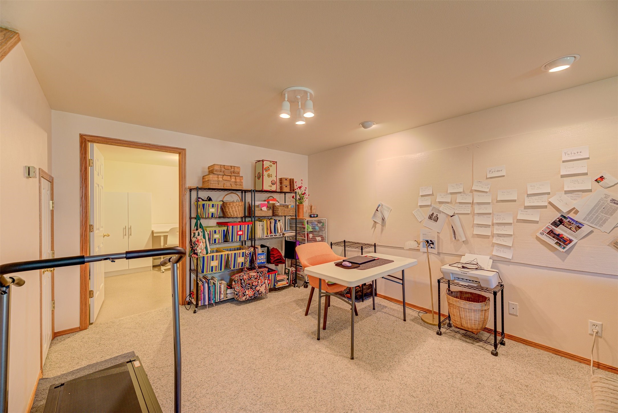 Helena, Montana 59601, United States, 2 Bedrooms Bedrooms, ,3 BathroomsBathrooms,Residential,Pending,52383