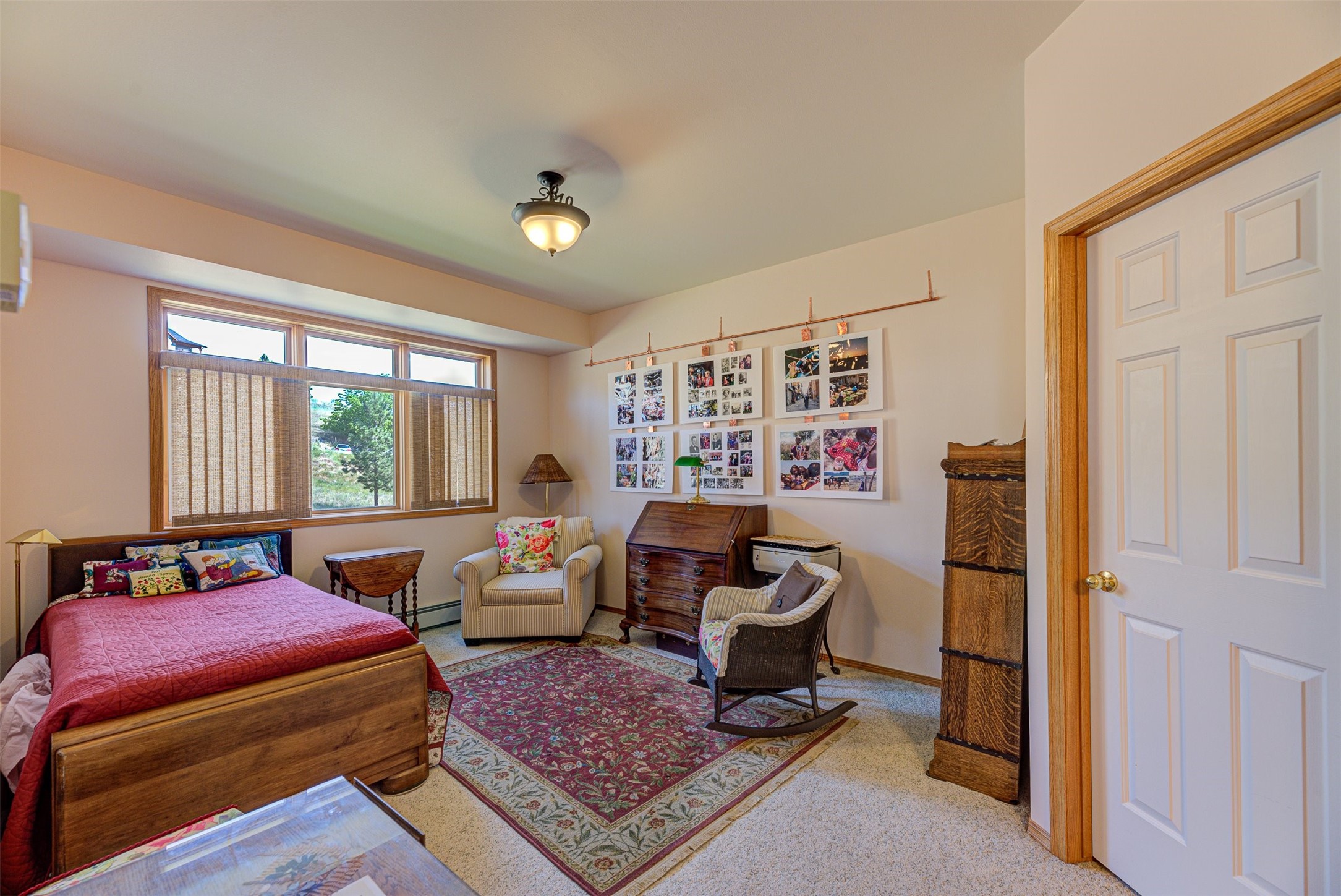 Helena, Montana 59601, United States, 2 Bedrooms Bedrooms, ,3 BathroomsBathrooms,Residential,Pending,52383