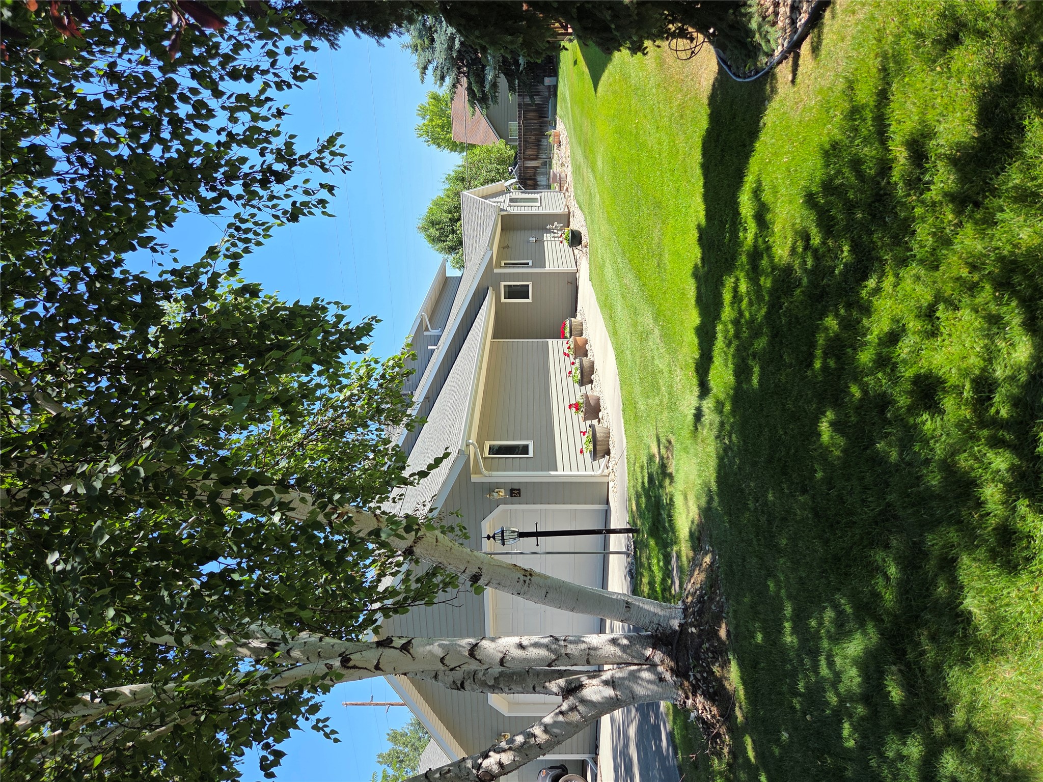 Photo 1 of 28 — 24 Cheyenne Trail, Hamilton, MT 59840
