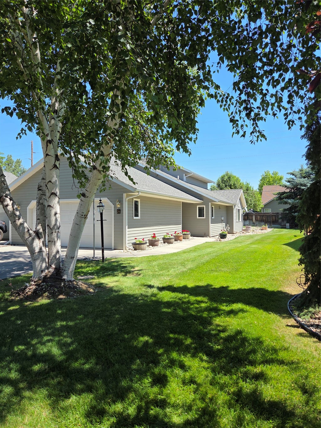 Photo of 24 Cheyenne Trail, Hamilton, MT 59840 (MLS # 30072986)