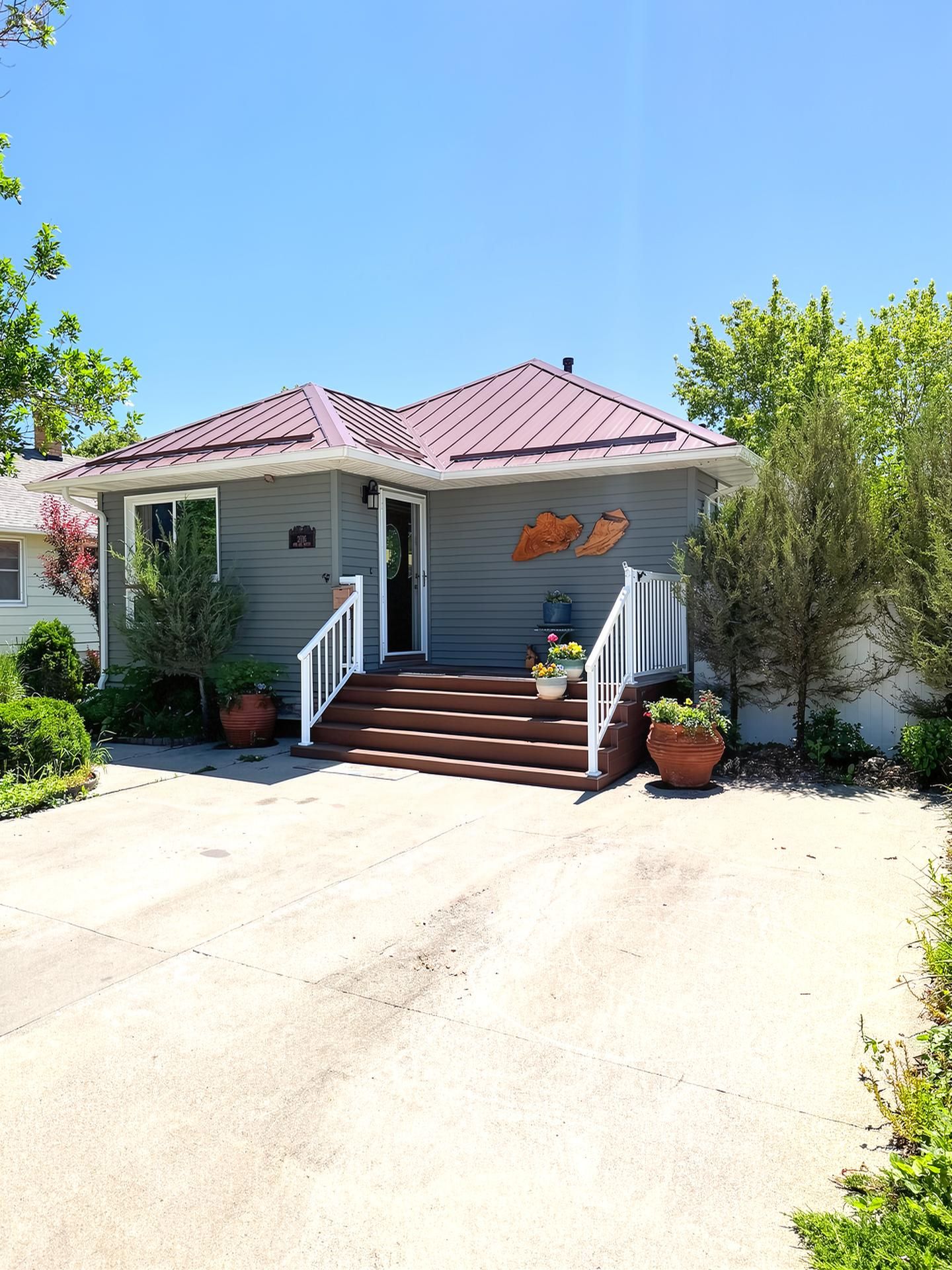 Photo 1 of 48 — 2116 8th Avenue N, Great Falls, MT 59401