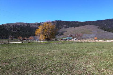 Photo of 18 Cluzen Road, Lonepine, MT 59848 (MLS # 30069008)