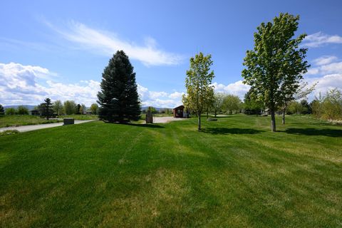 Tiny photo for 438 Kingfisher Loop, Eureka, MT 59917 (MLS # 30068367)