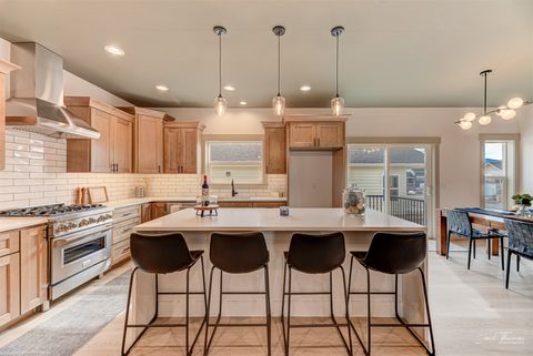 Photo of 2916 Travis Avenue, Helena, MT 59601 (MLS # 30068558)