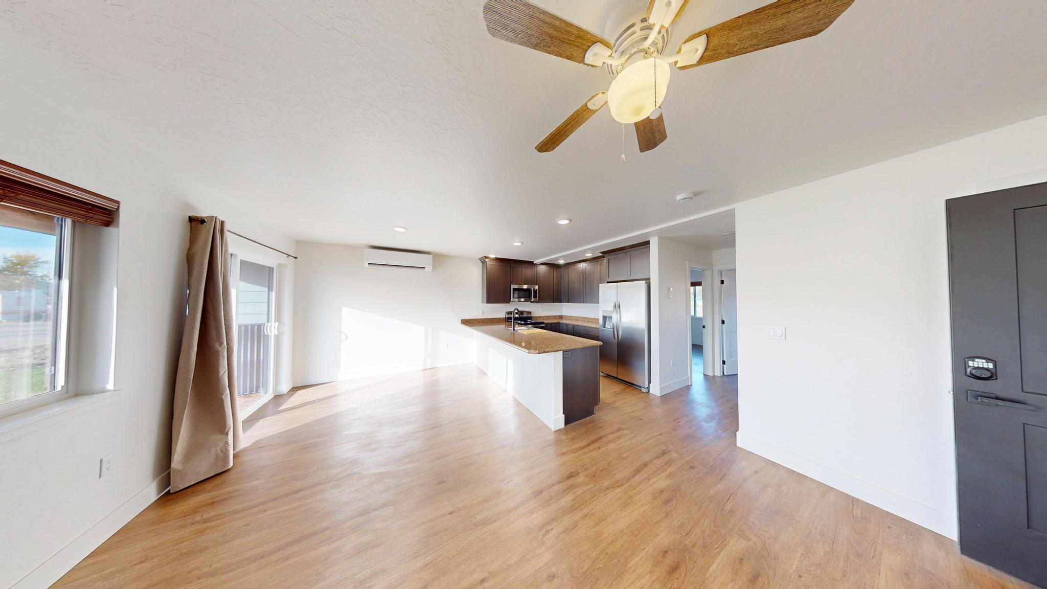 10 9th Avenue SW D