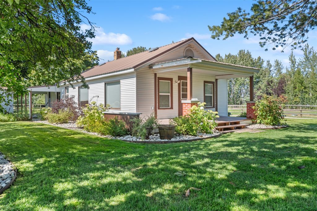 Photo of 631 Foley Lane, Hamilton, MT 59840 (MLS # 30059699)