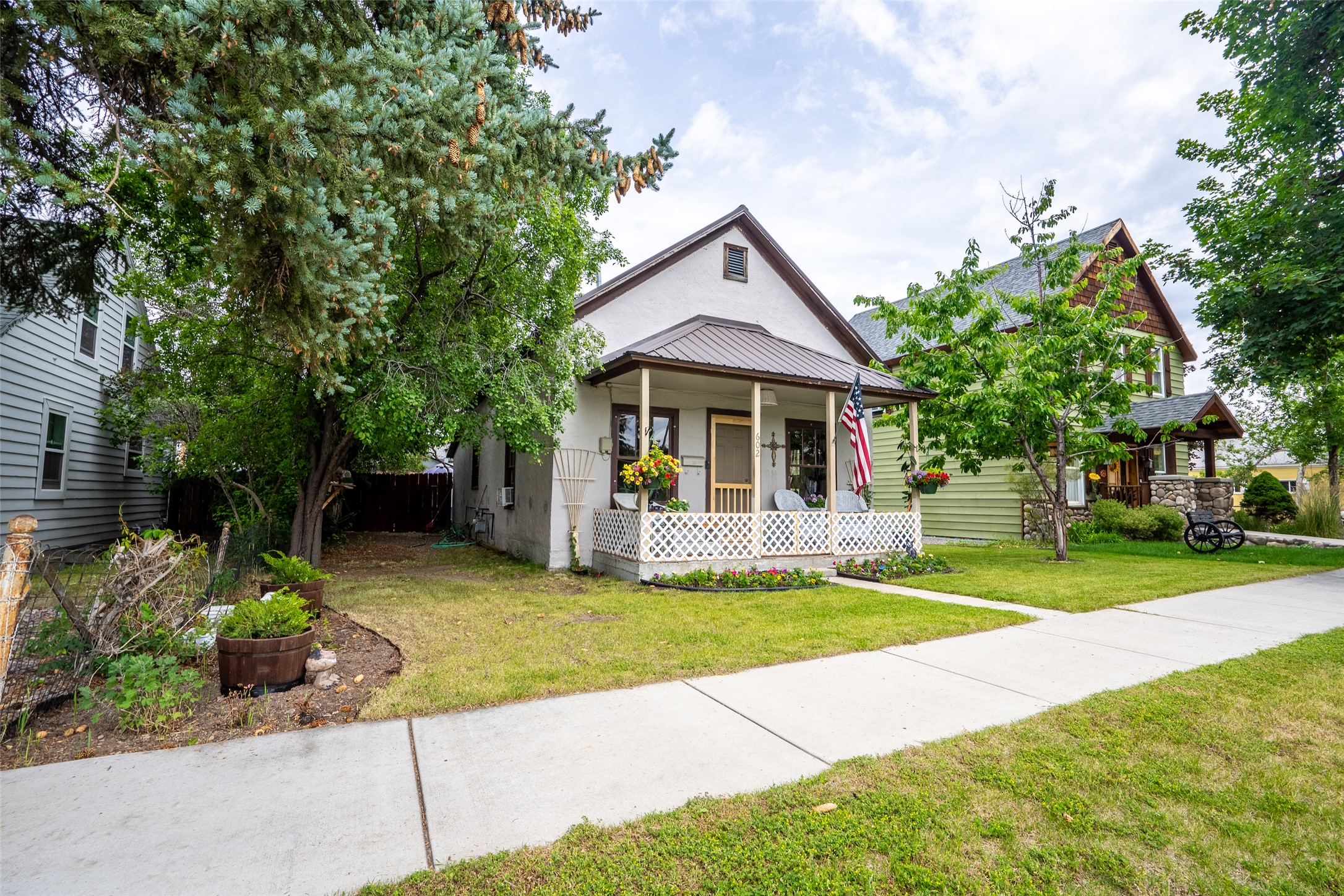 Photo 1 of 20 — 602 W Main Street, Hamilton, MT 59840