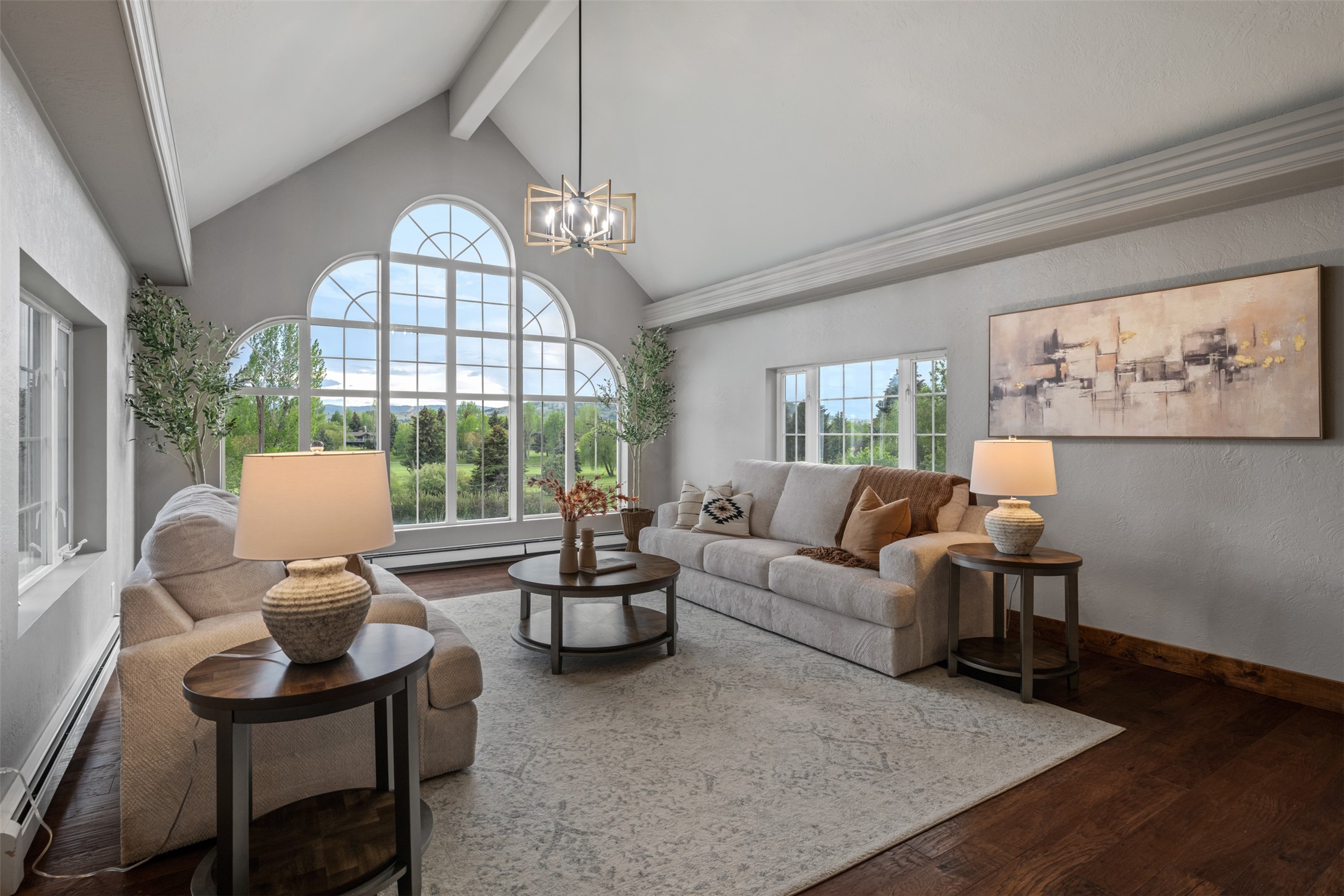 40 N. Lake Drive