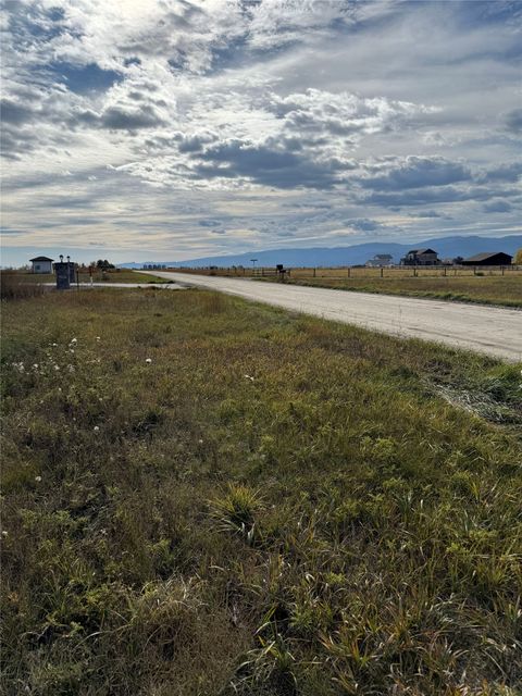 Tiny photo for 585 Farm Road, Kalispell, MT 59901 (MLS # 30071460)