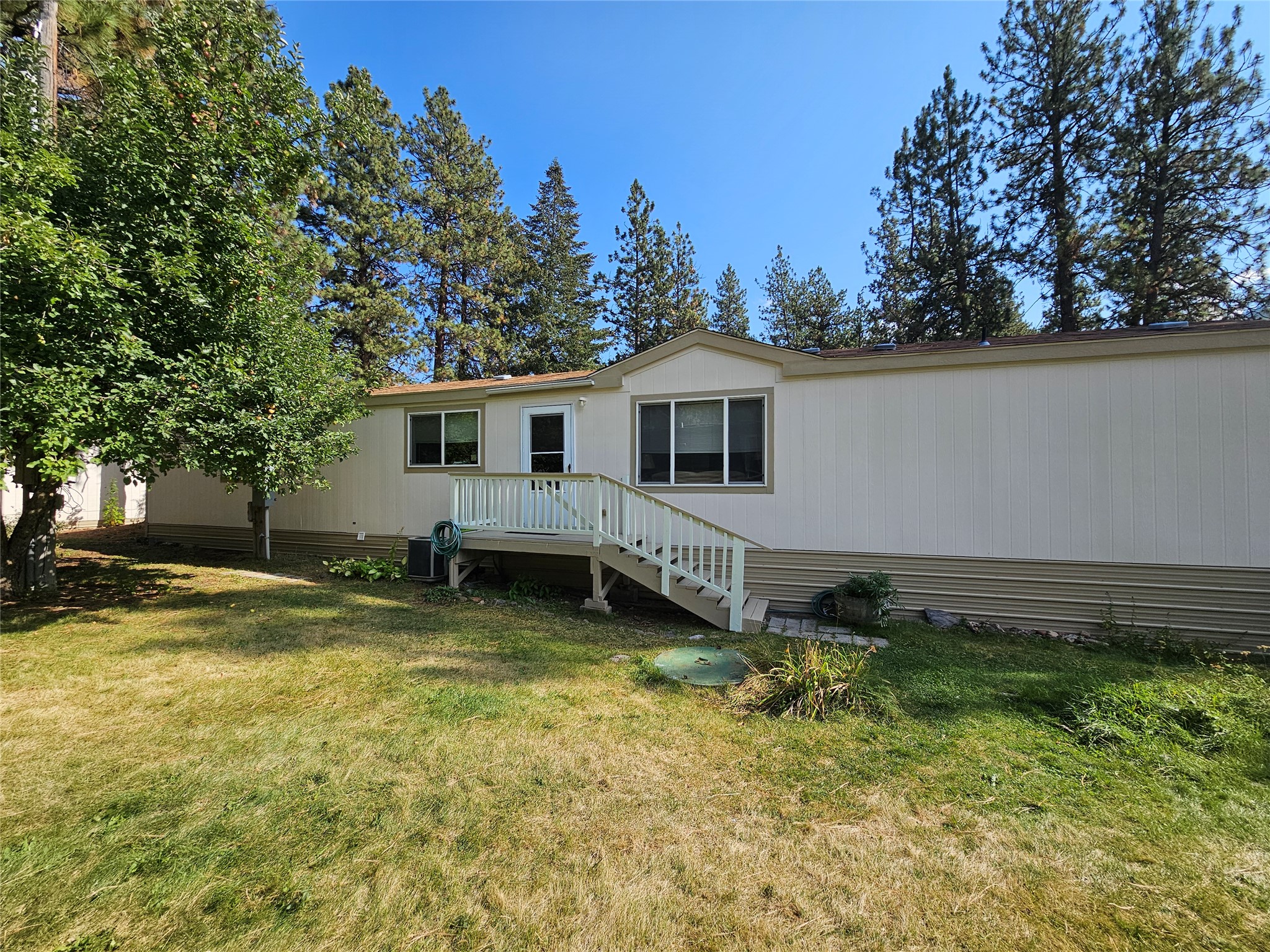 Photo 1 of 32 — 1322 Greenwood Court, Missoula, MT 59802