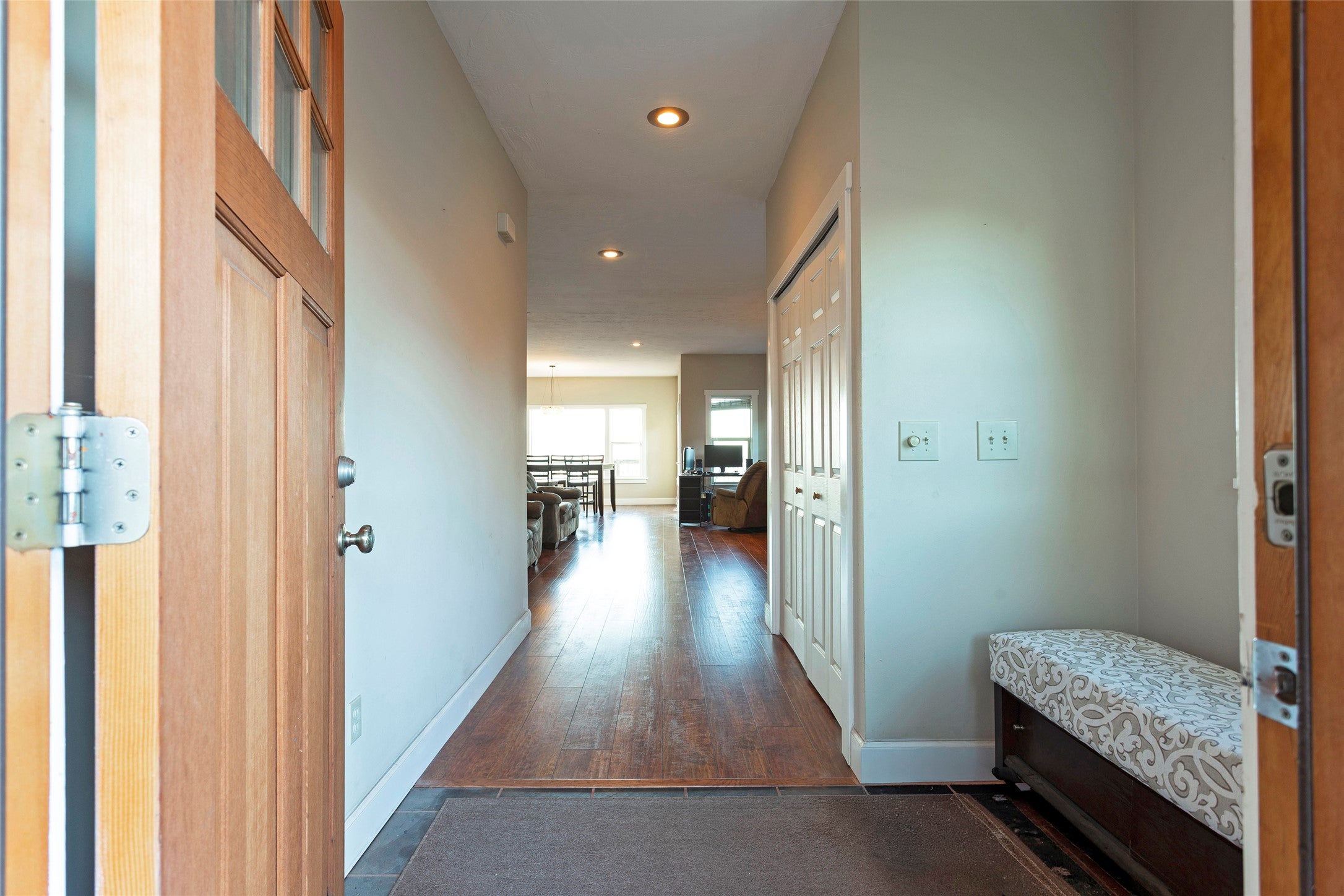 6537 Macarthur Drive
