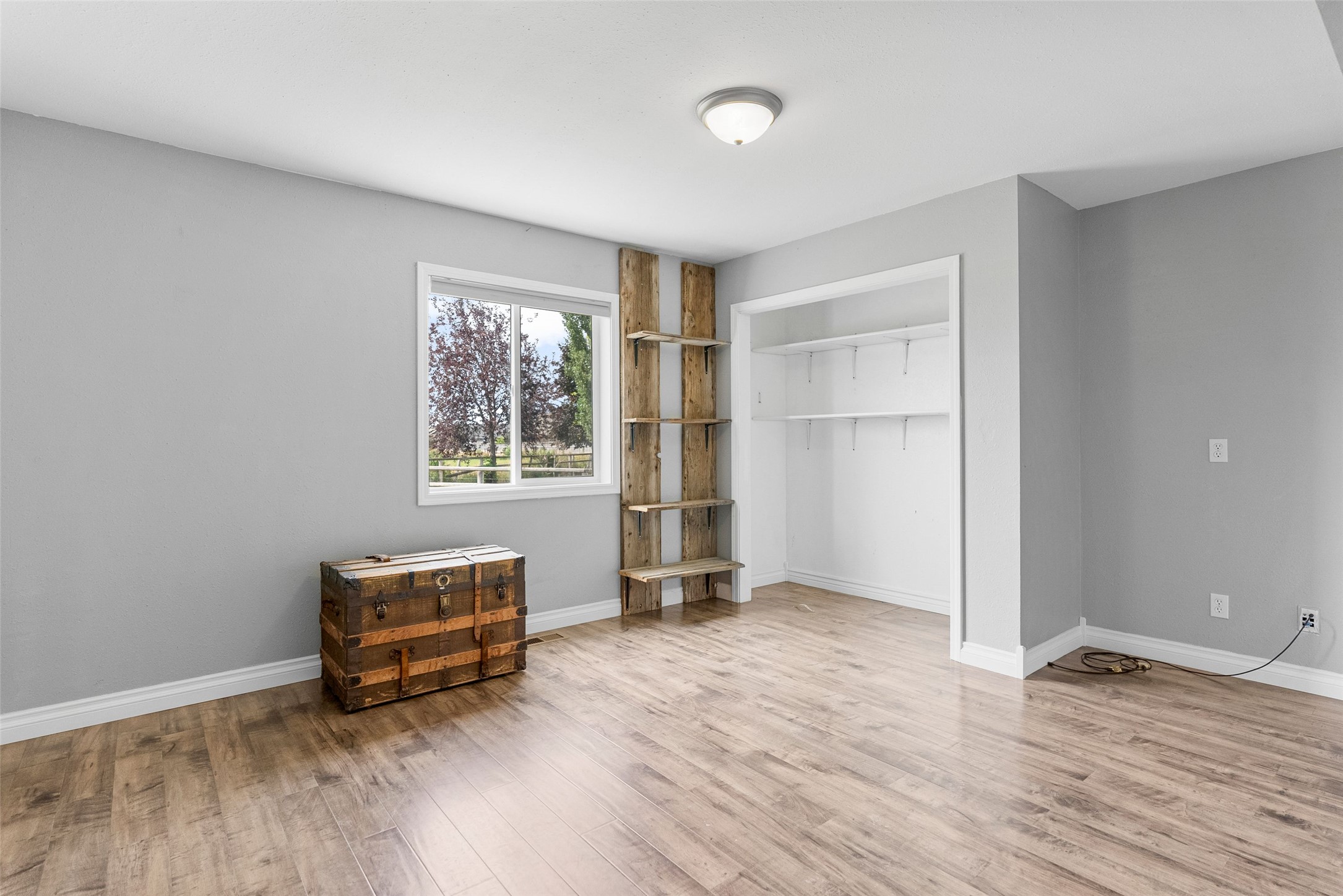 Corvallis, Montana 59828, United States, 4 Bedrooms Bedrooms, ,2 BathroomsBathrooms,Residential,Active,203315