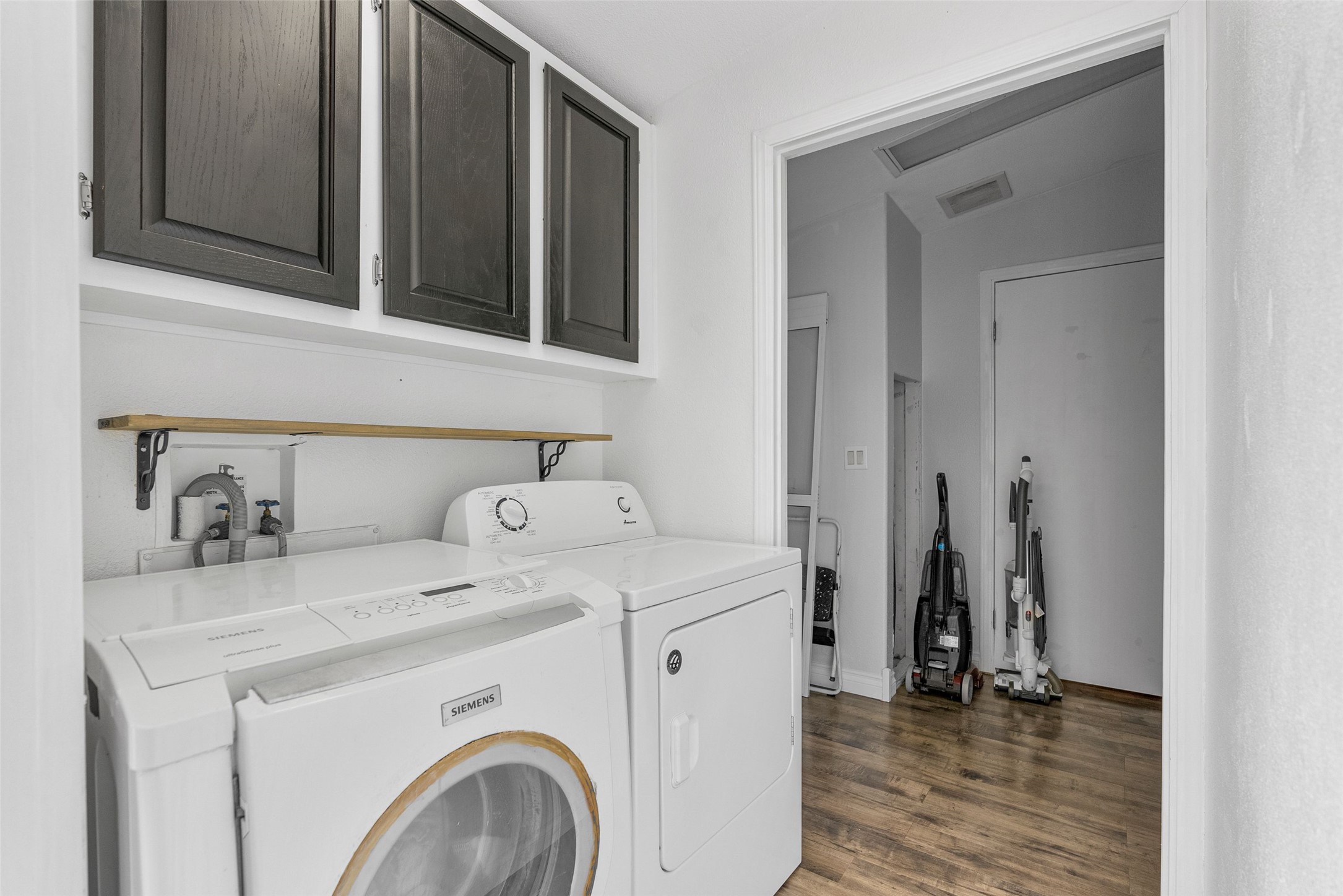 Corvallis, Montana 59828, United States, 4 Bedrooms Bedrooms, ,2 BathroomsBathrooms,Residential,Active,203315