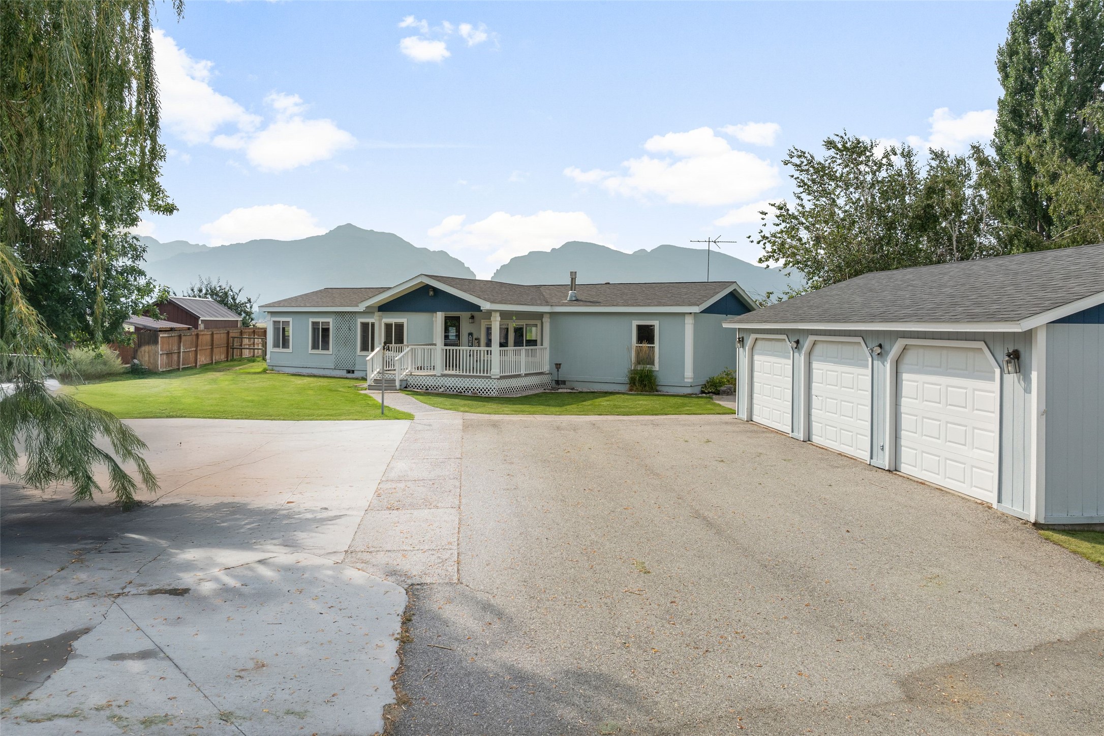 Corvallis, Montana 59828, United States, 4 Bedrooms Bedrooms, ,2 BathroomsBathrooms,Residential,Active,203315