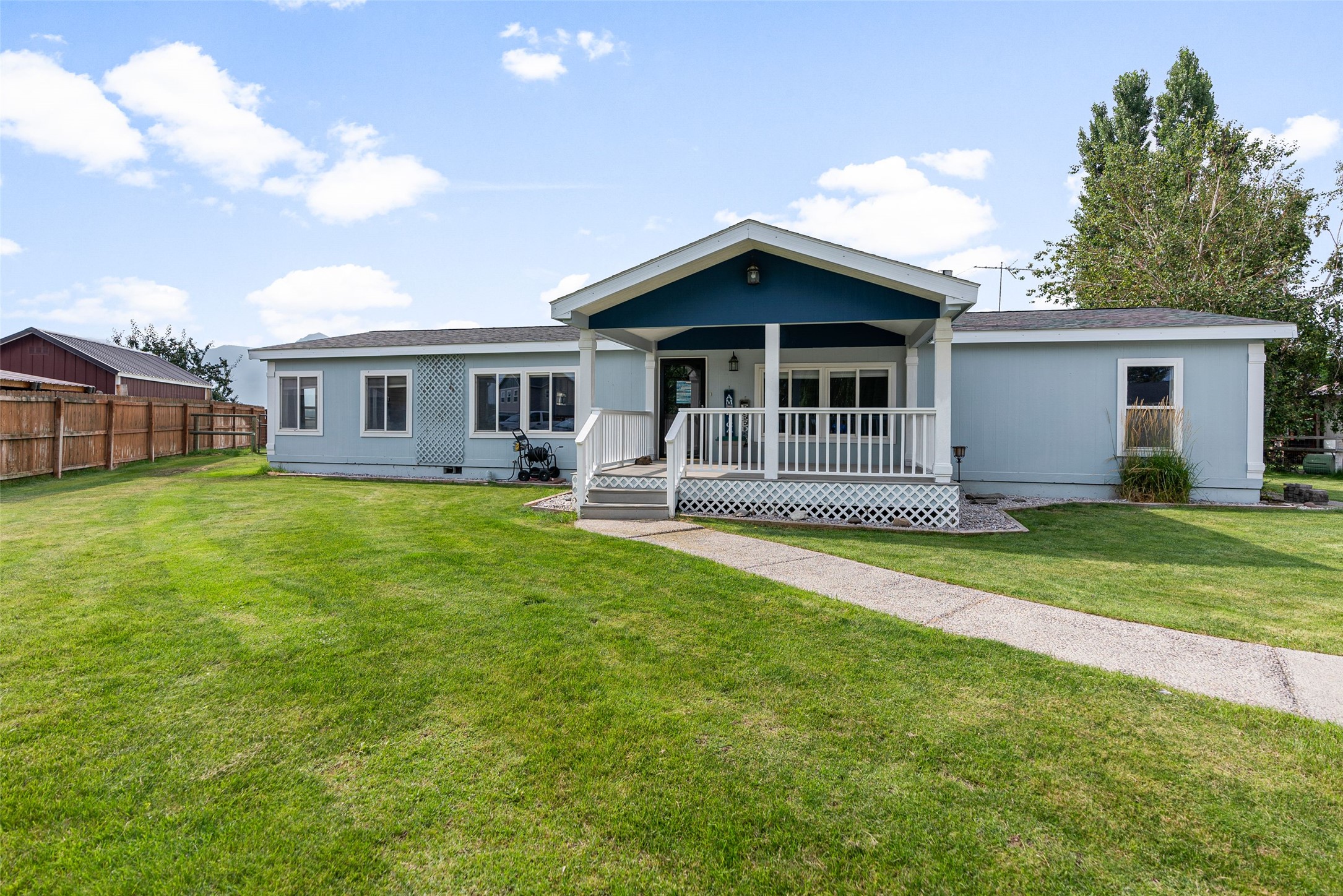 Corvallis, Montana 59828, United States, 4 Bedrooms Bedrooms, ,2 BathroomsBathrooms,Residential,Active,203315