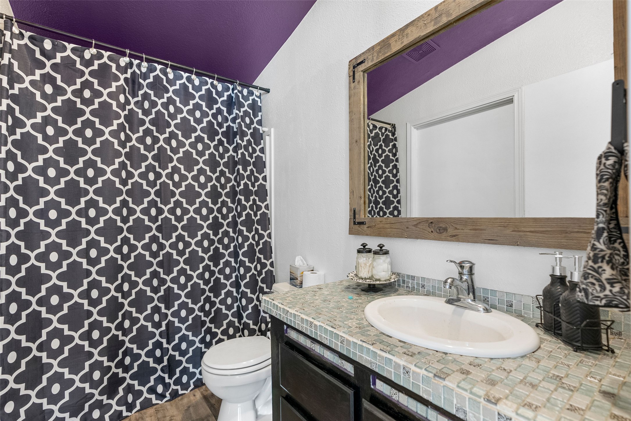 Corvallis, Montana 59828, United States, 4 Bedrooms Bedrooms, ,2 BathroomsBathrooms,Residential,Active,203315